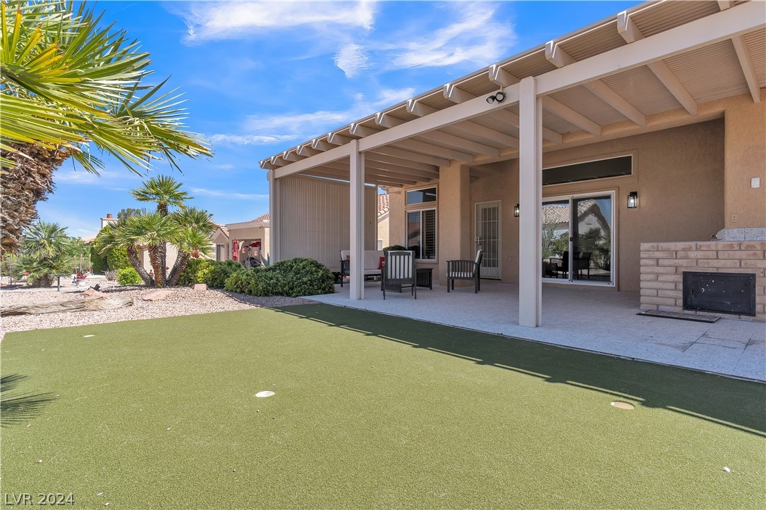 10040 Woodhouse Drive