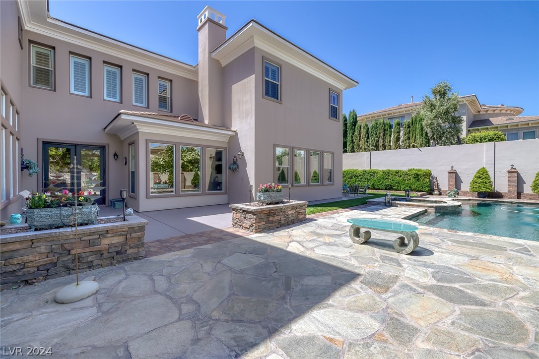 209 Satin Mist Court