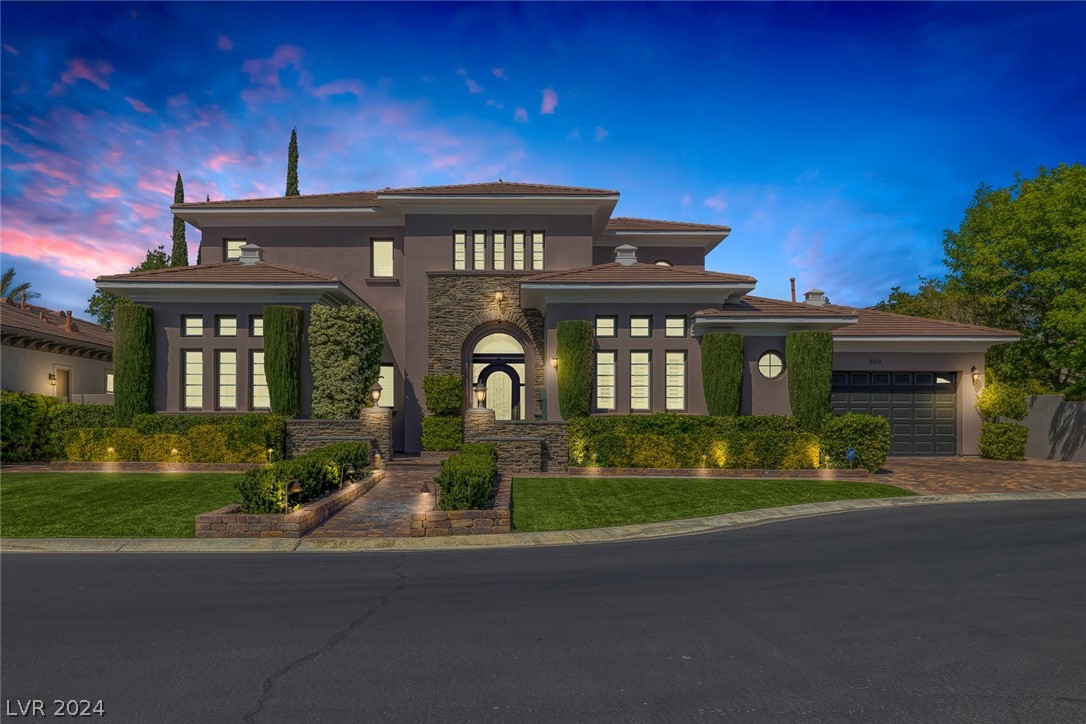 209 Satin Mist Court