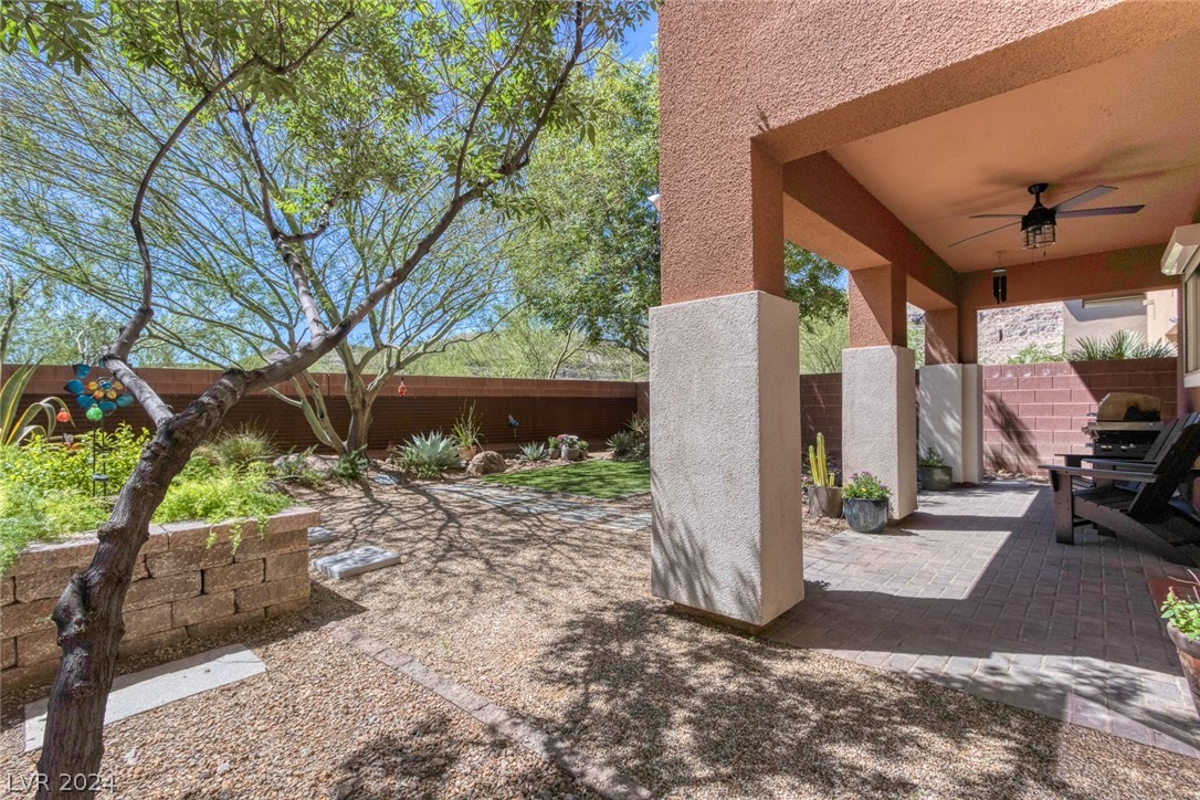 10593 Agate Knoll Lane