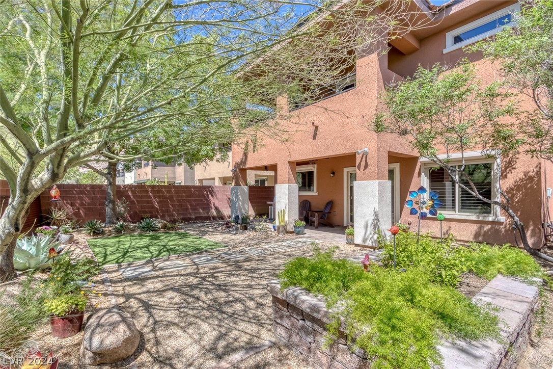 10593 Agate Knoll Lane