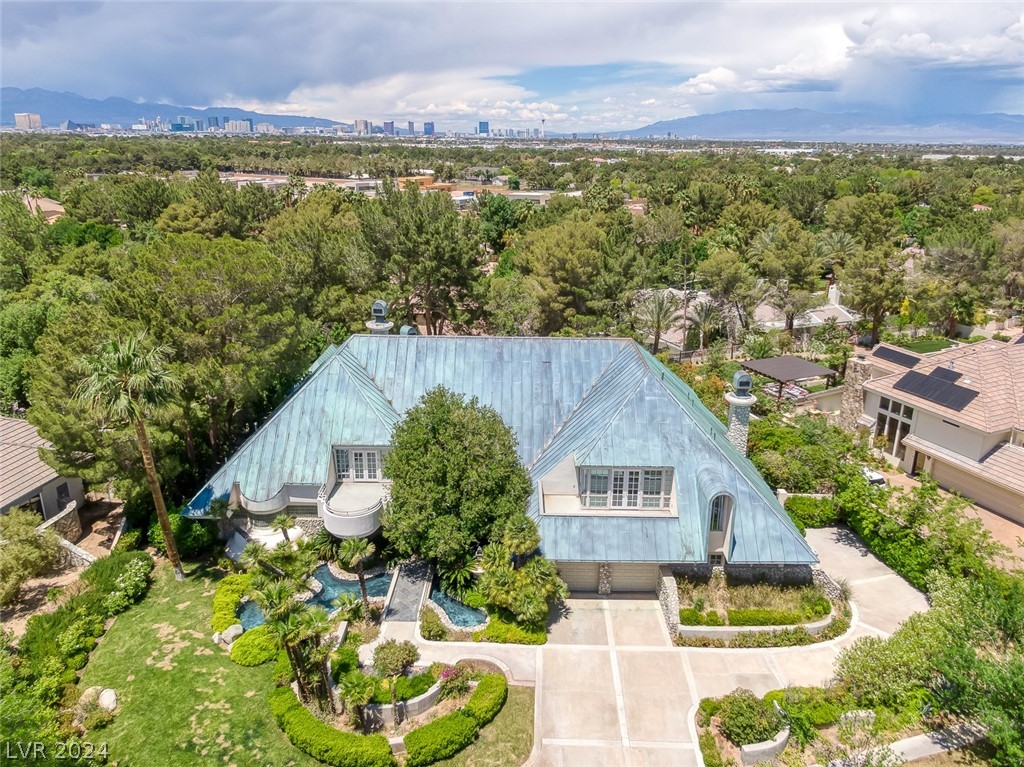 14 Quail Hollow Drive