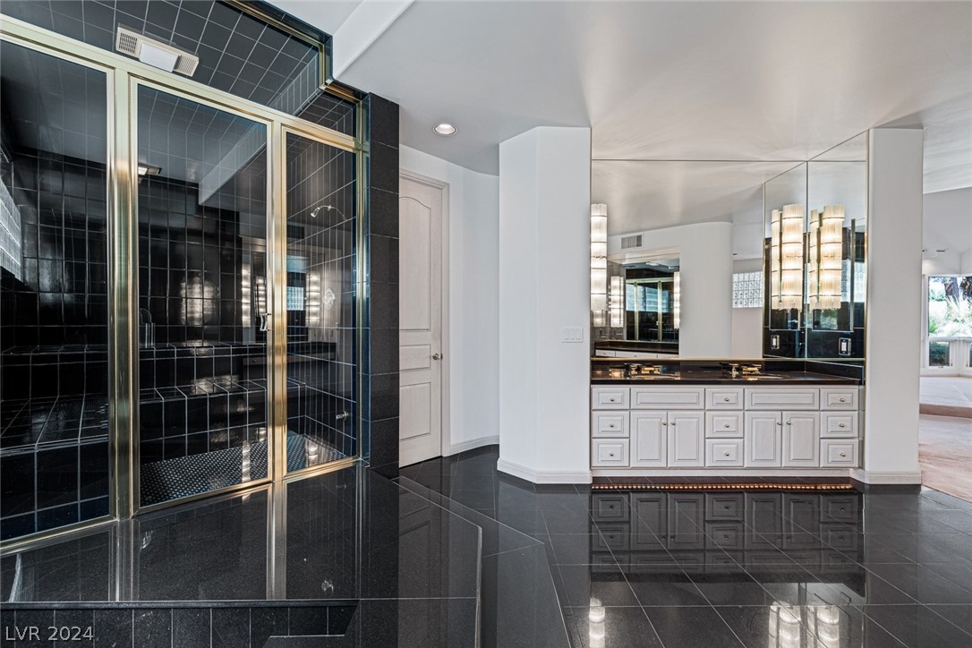 14 Quail Hollow Drive