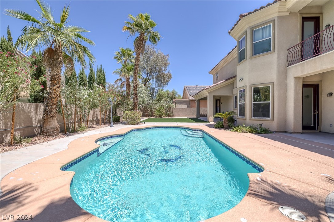5736 Heather Breeze Court