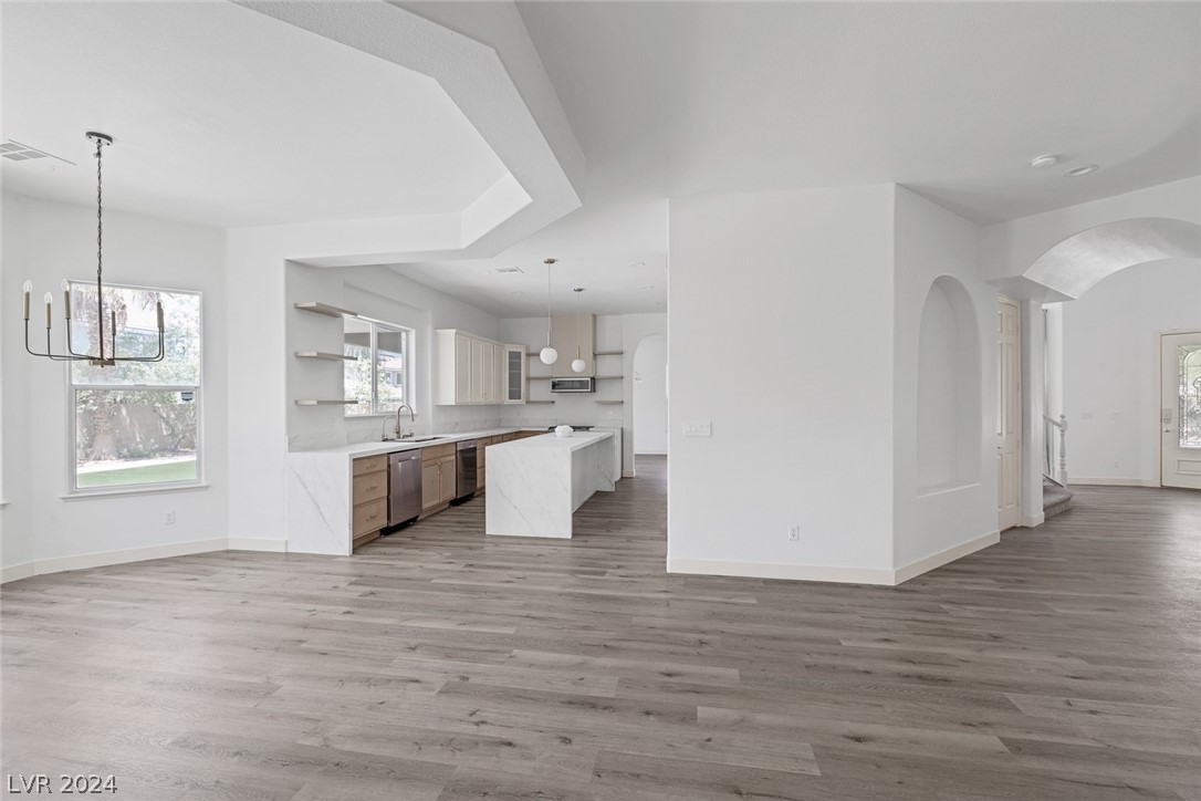 5736 Heather Breeze Court