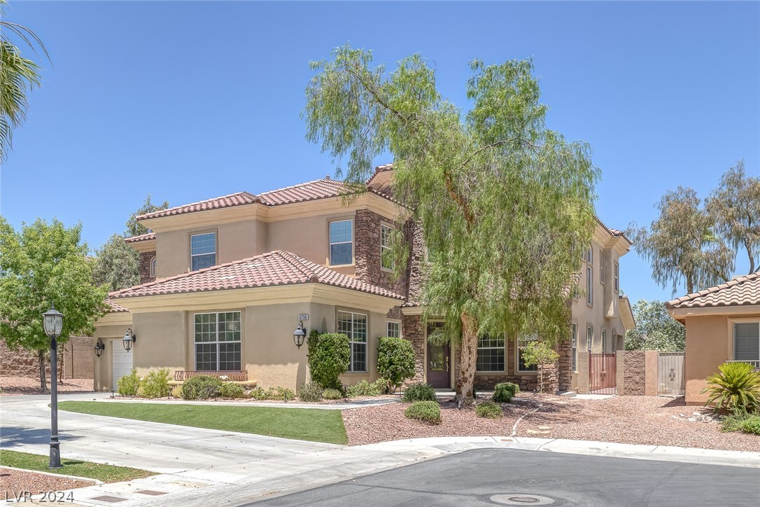 5736 Heather Breeze Court