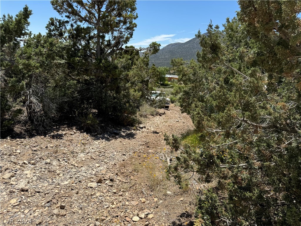 North Troutcanyon Road