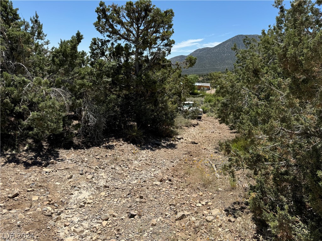 North Troutcanyon Road