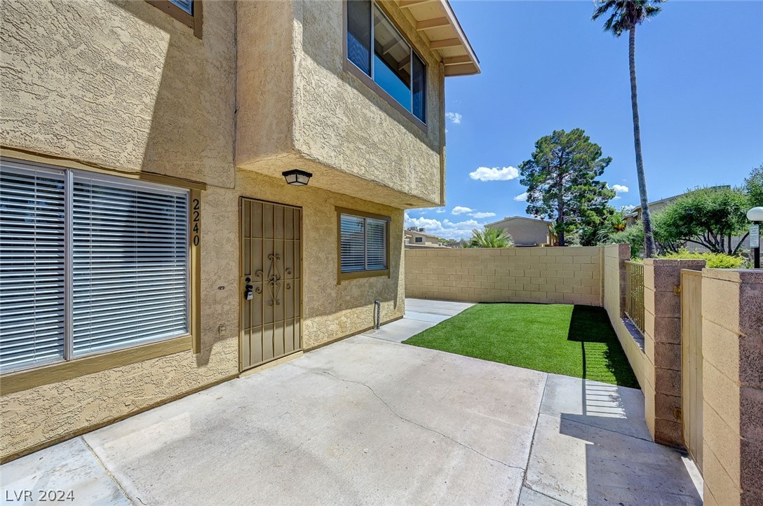 2240 Tall Pine Drive 0