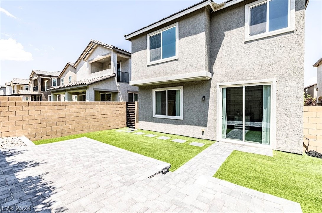 6191 Desert Orchid Way