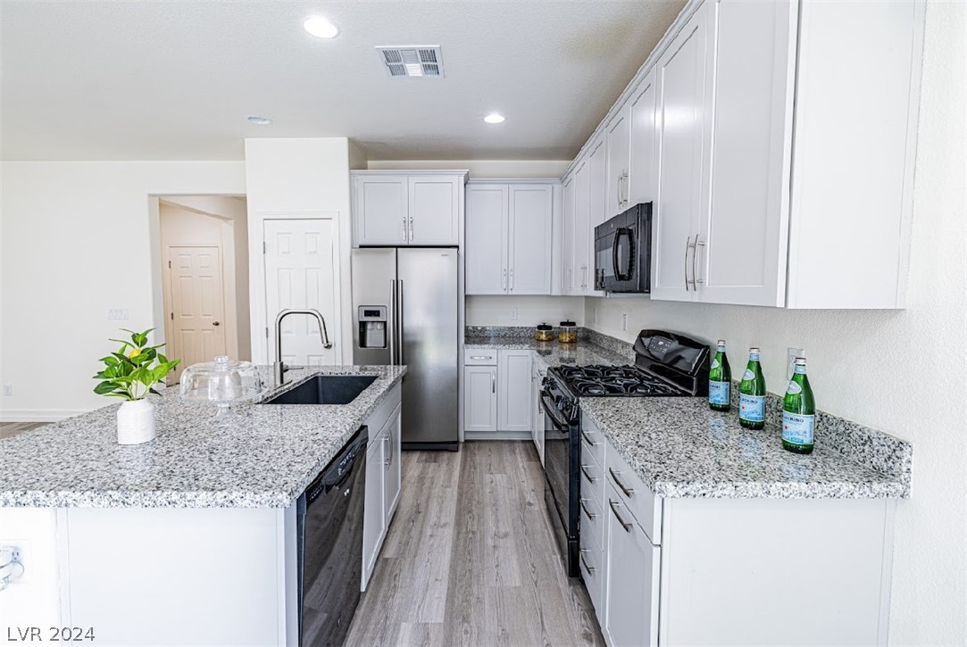 6191 Desert Orchid Way