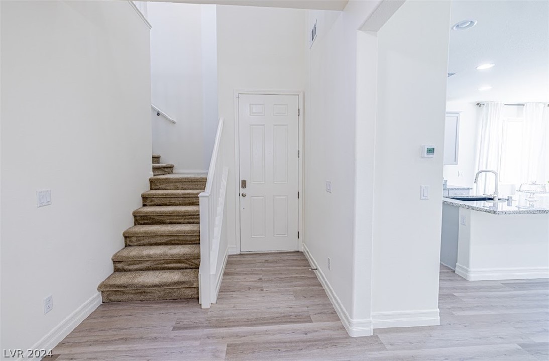 6191 Desert Orchid Way