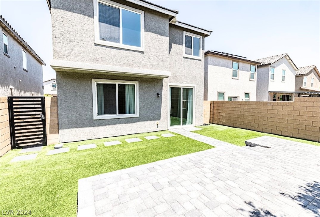 6191 Desert Orchid Way