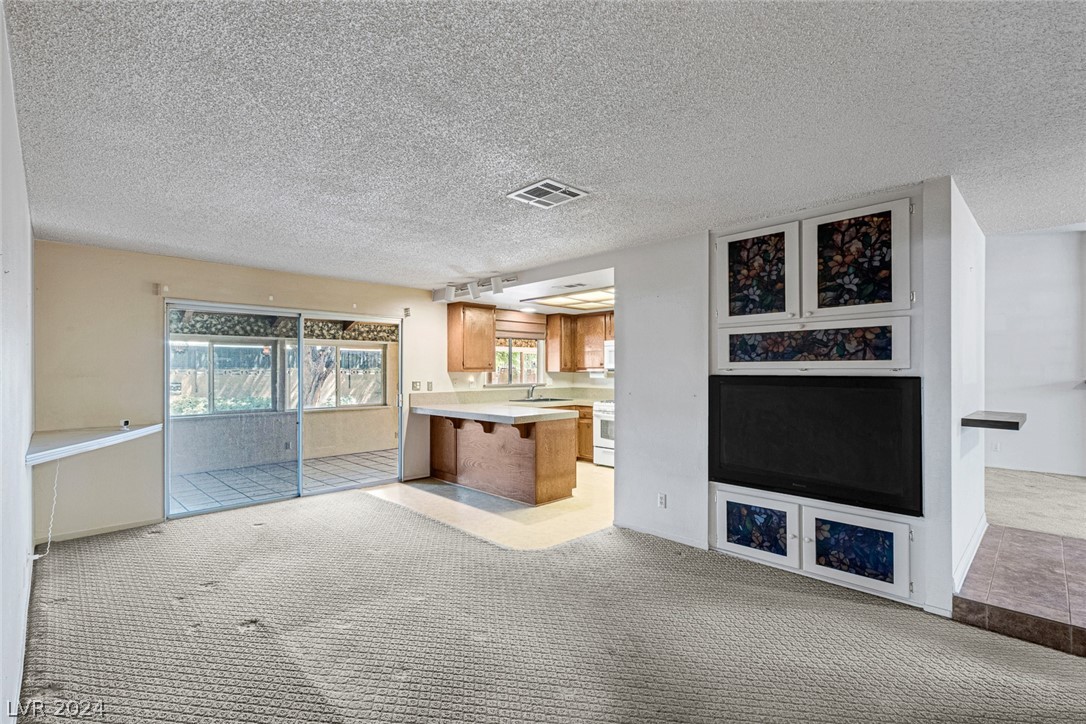 6210 Brea Boulevard