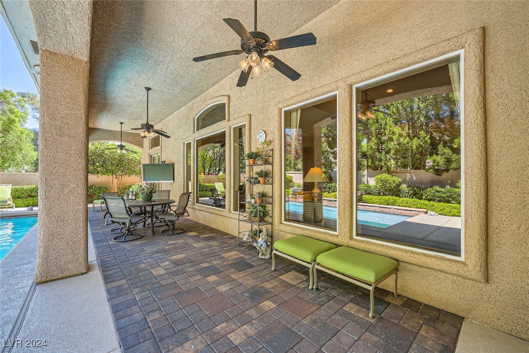 9324 Fontainbleu Drive