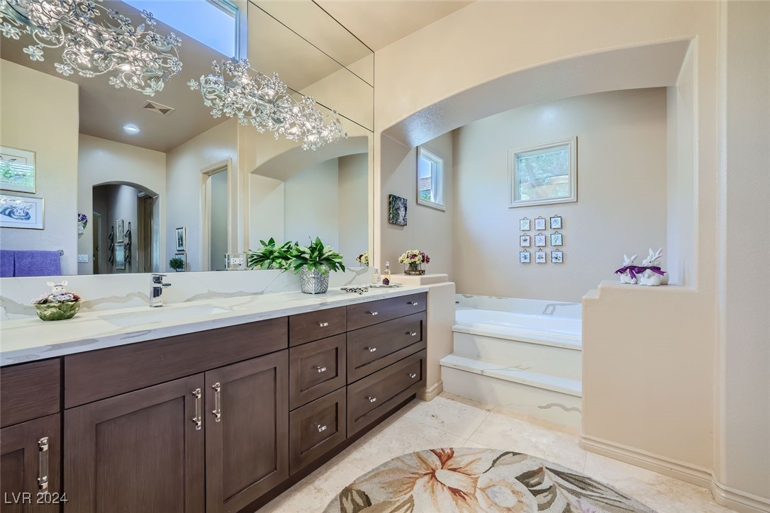 9324 Fontainbleu Drive