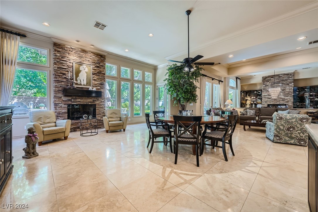 9324 Fontainbleu Drive