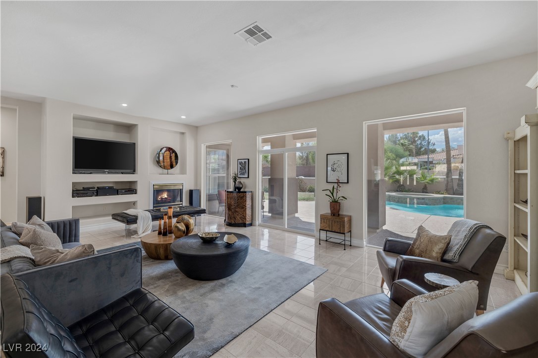 2205 Purple Majesty Court