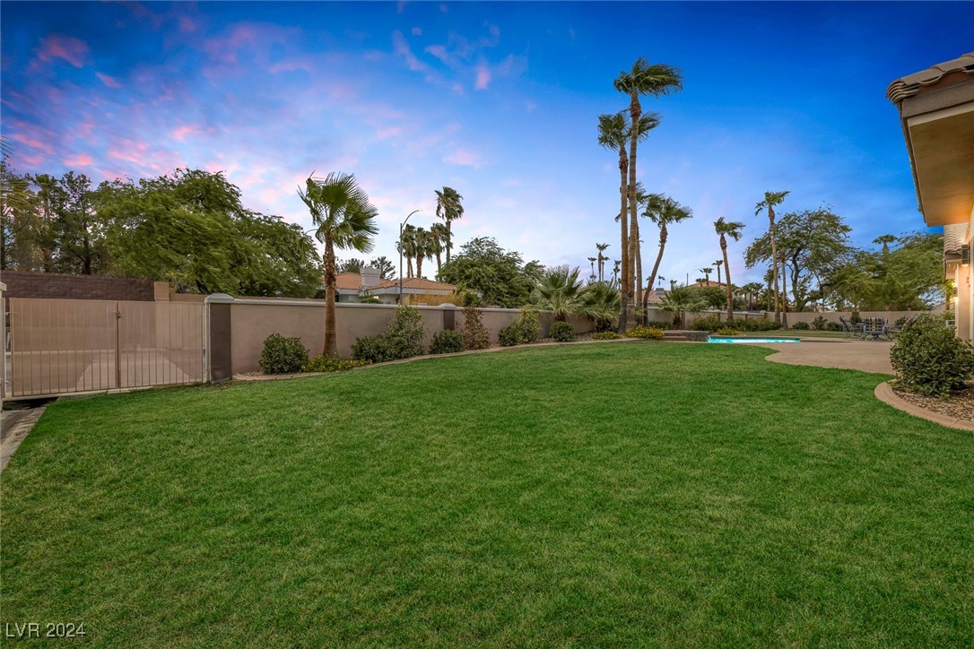 2205 Purple Majesty Court