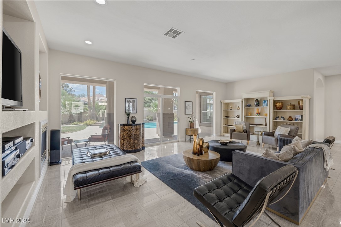 2205 Purple Majesty Court