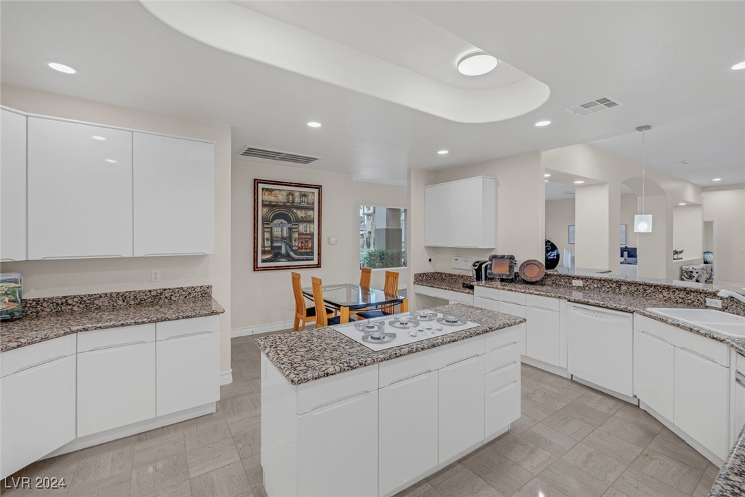 2205 Purple Majesty Court