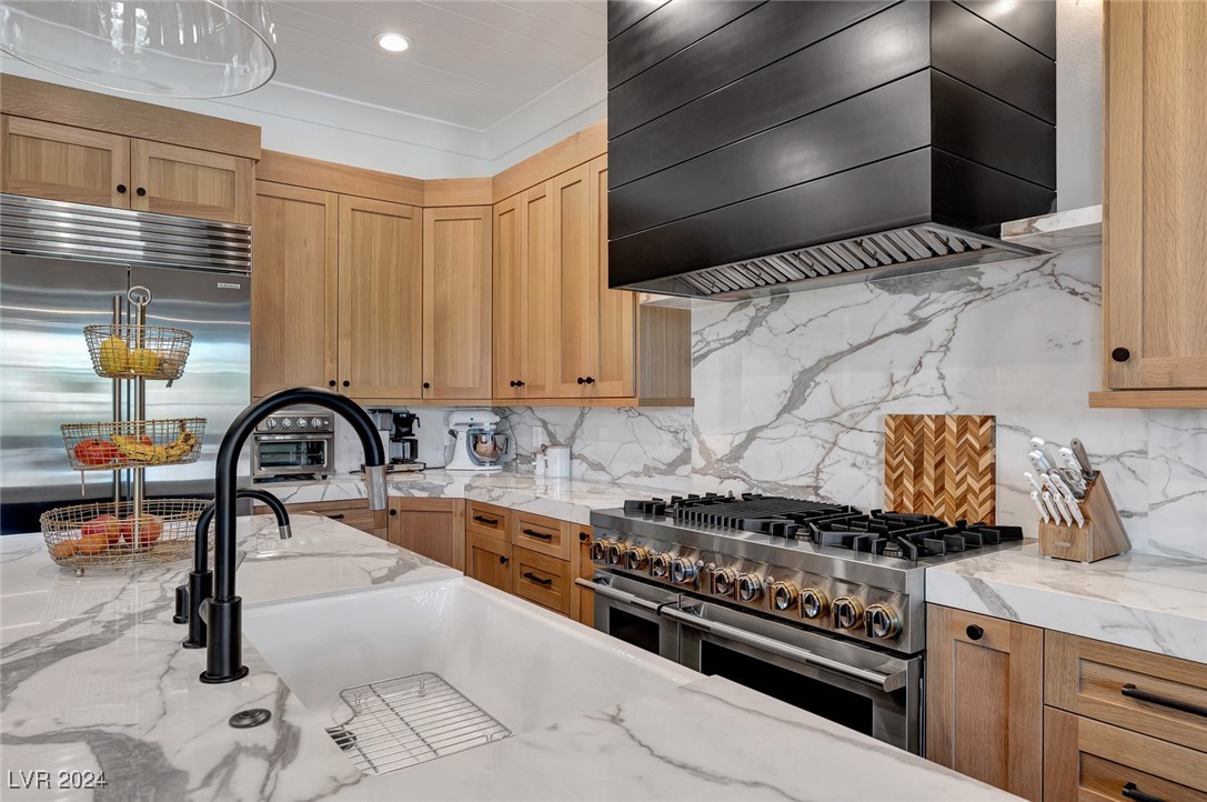 11494 Glowing Sunset Lane