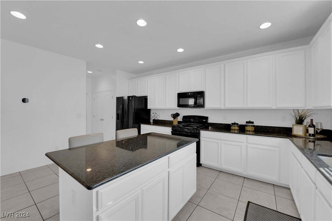 877 Royal Amethyst Way