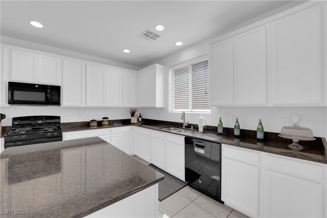 877 Royal Amethyst Way