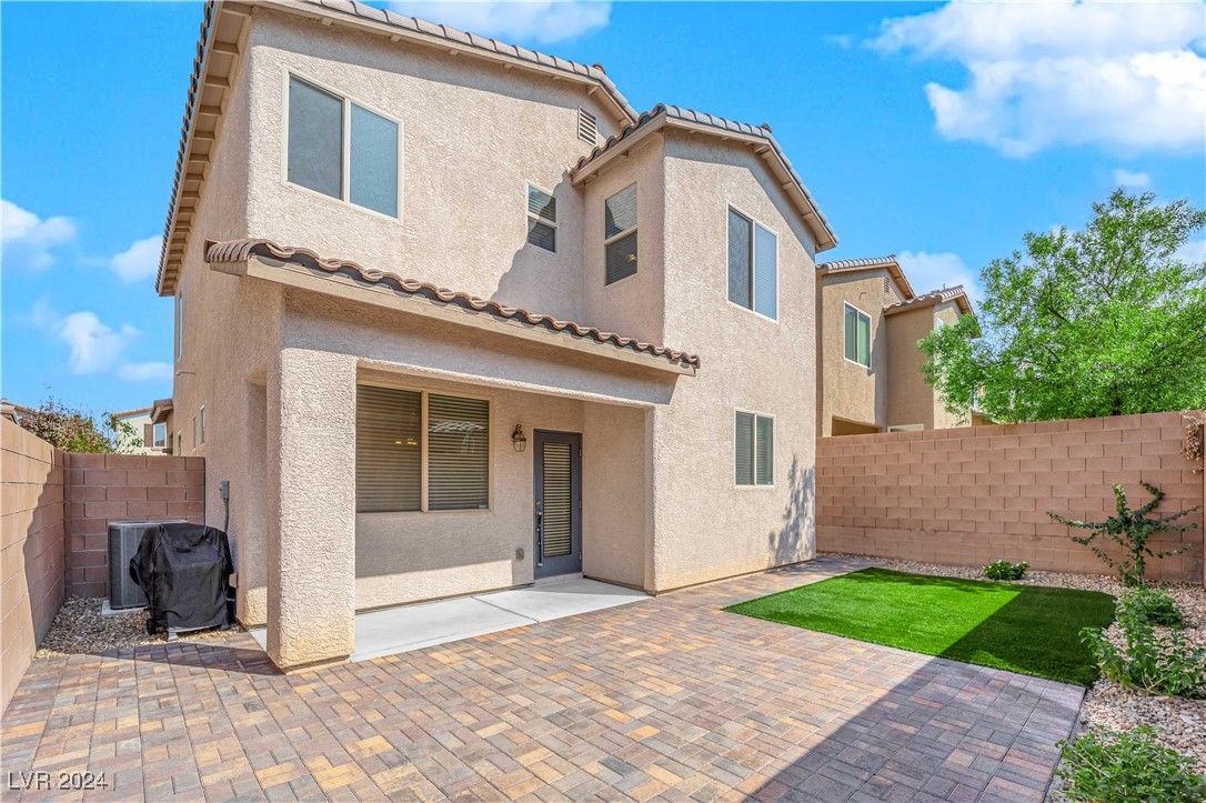 877 Royal Amethyst Way