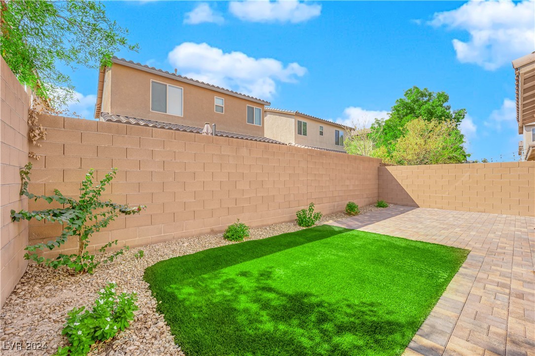 877 Royal Amethyst Way