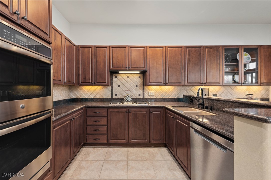 11516 Timber Mountain Avenue