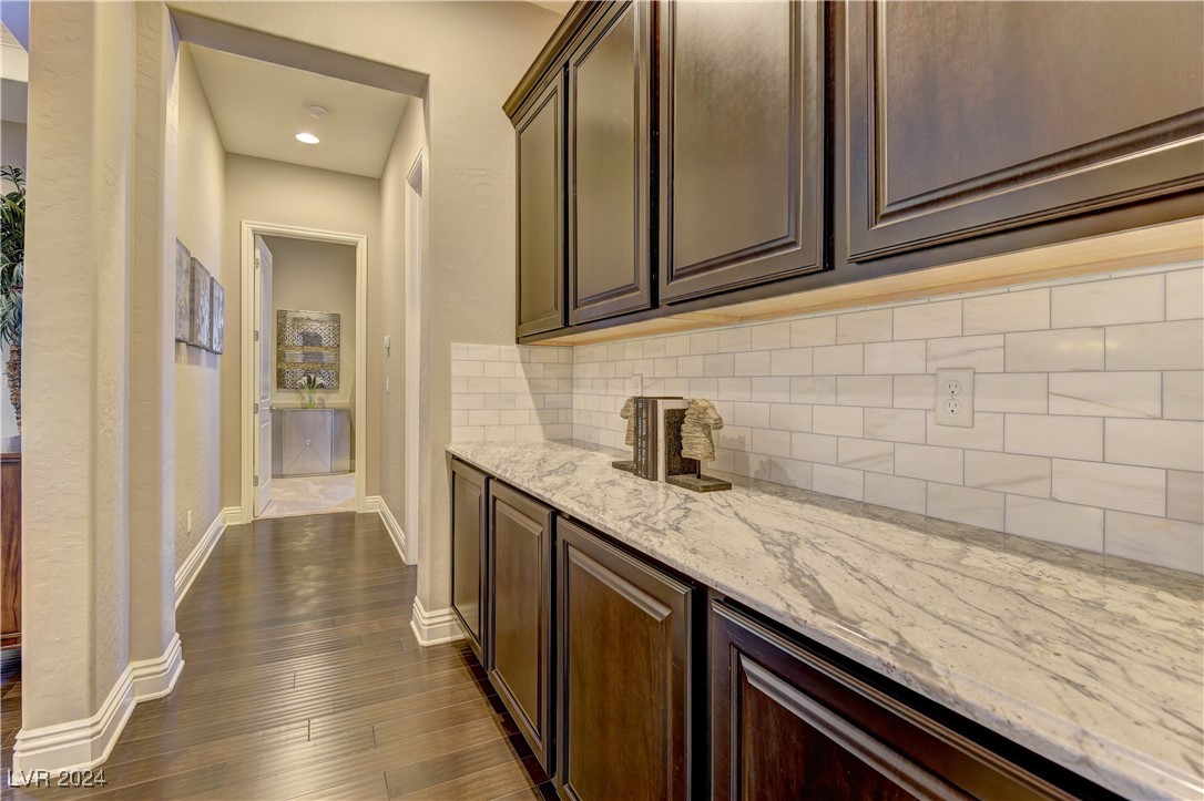 10563 Bryn Haven Avenue