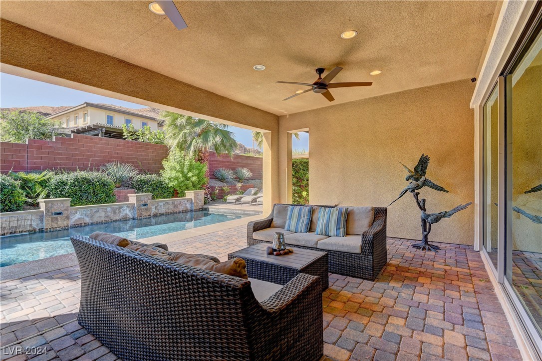 10563 Bryn Haven Avenue