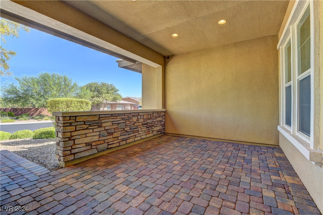 10563 Bryn Haven Avenue