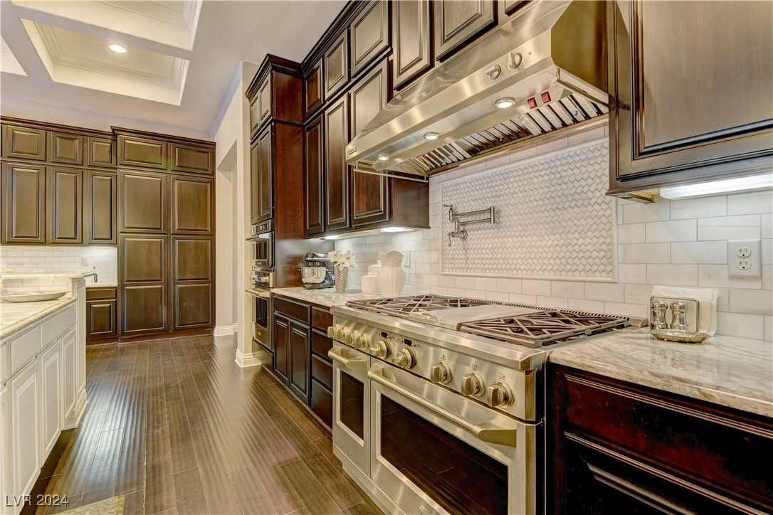 10563 Bryn Haven Avenue