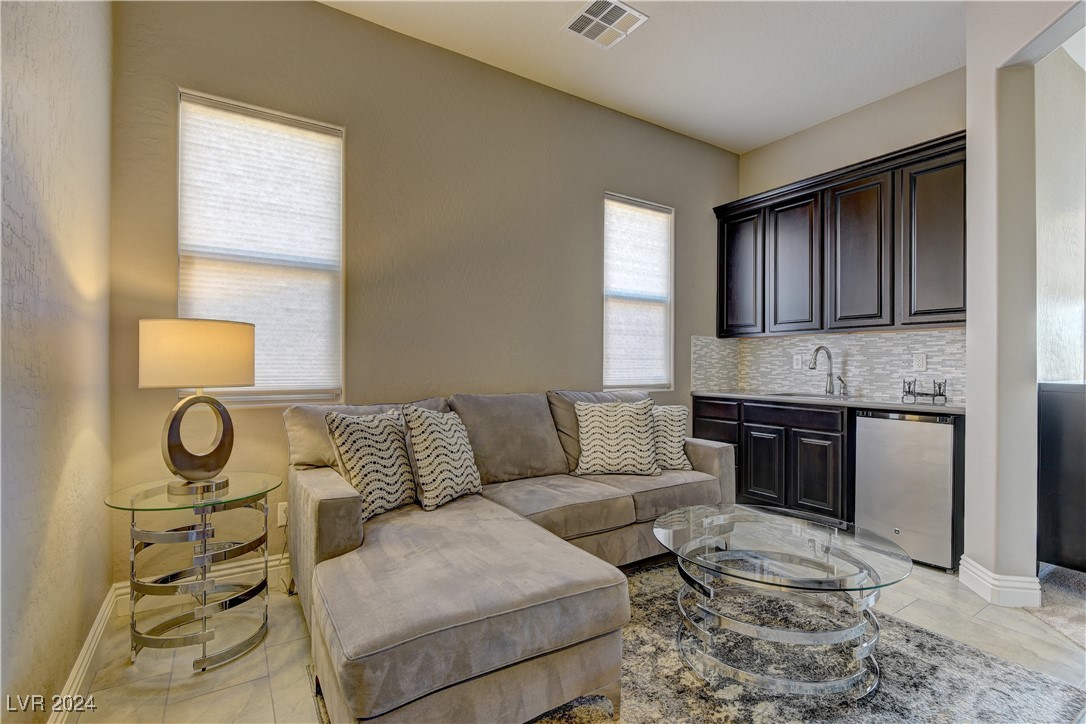 10563 Bryn Haven Avenue