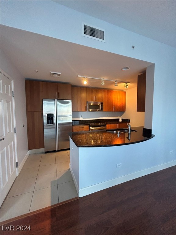 200 West Sahara Avenue 712