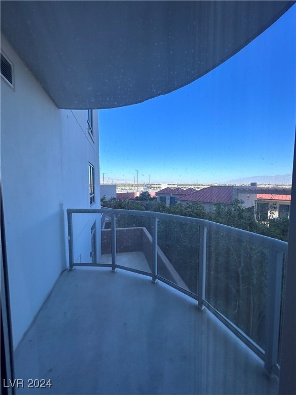 200 West Sahara Avenue 712