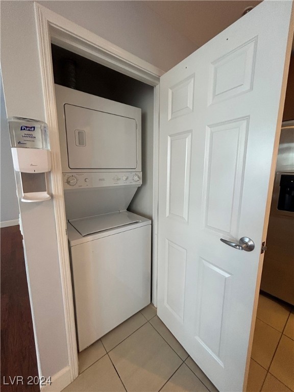 200 West Sahara Avenue 712