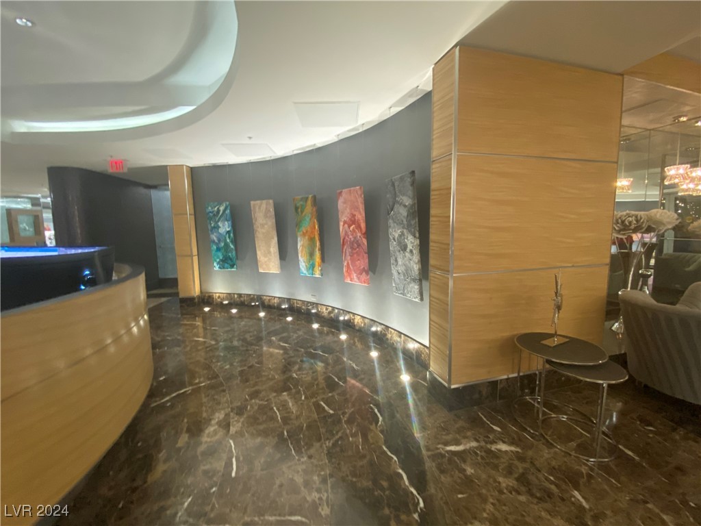 200 West Sahara Avenue 712