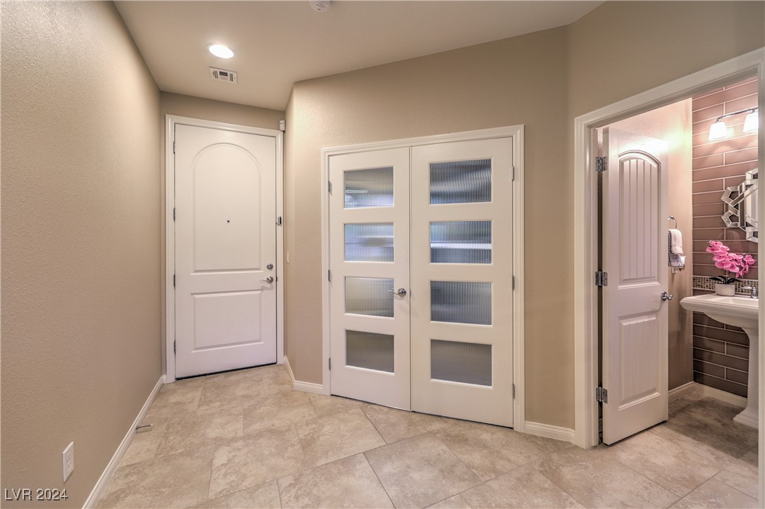 620 Hunter Flat Street