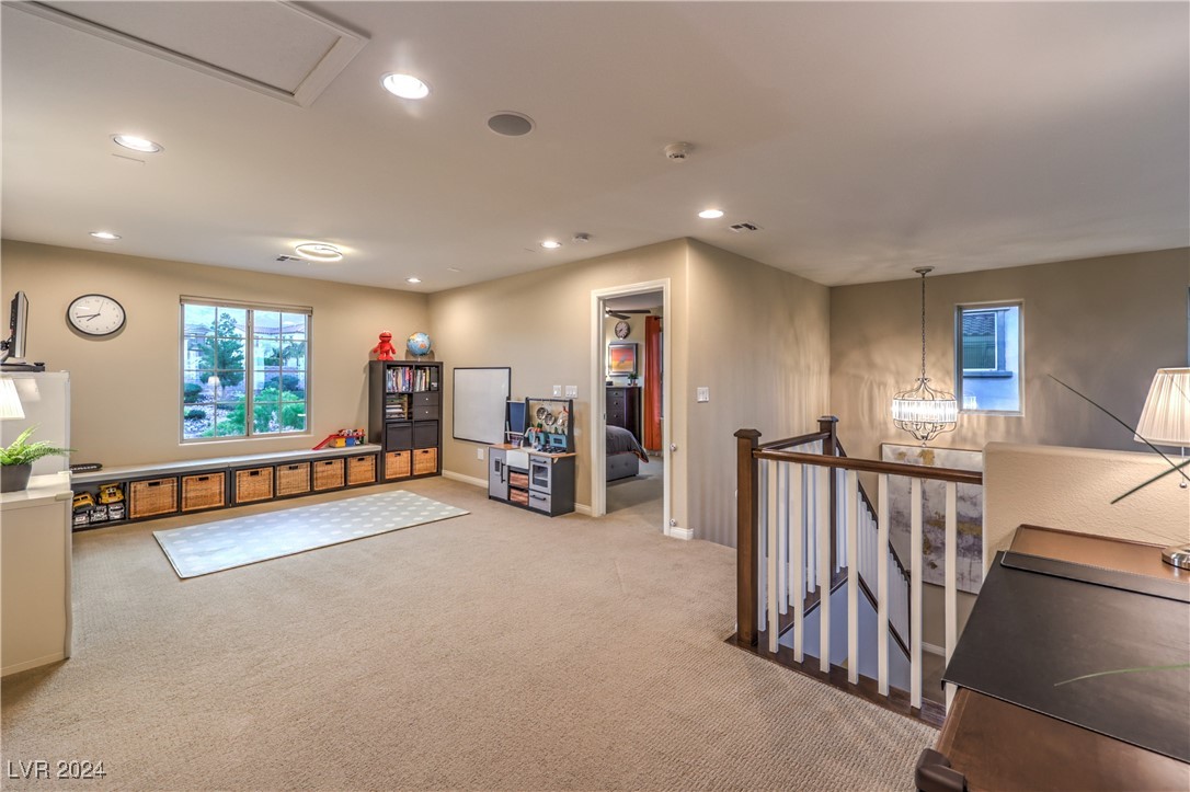 620 Hunter Flat Street