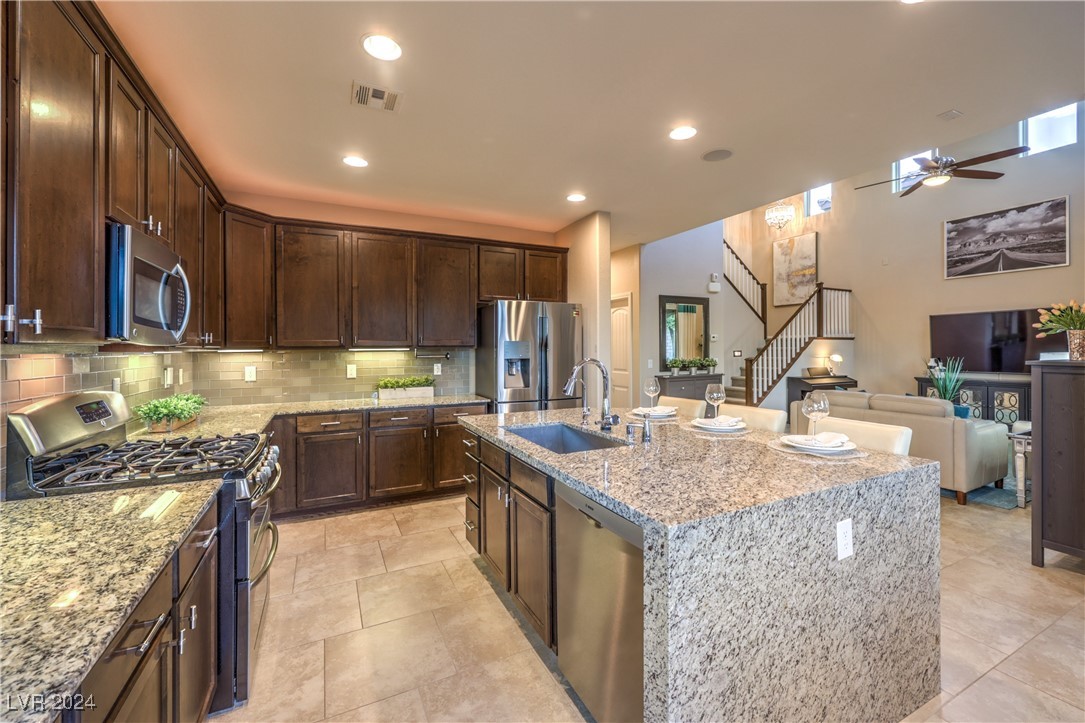 620 Hunter Flat Street