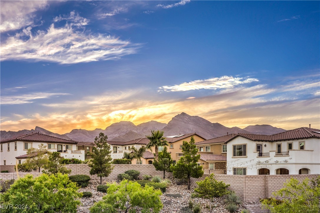 620 Hunter Flat Street