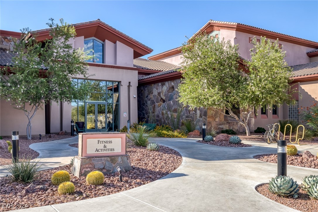 1478 Fieldbrook Street