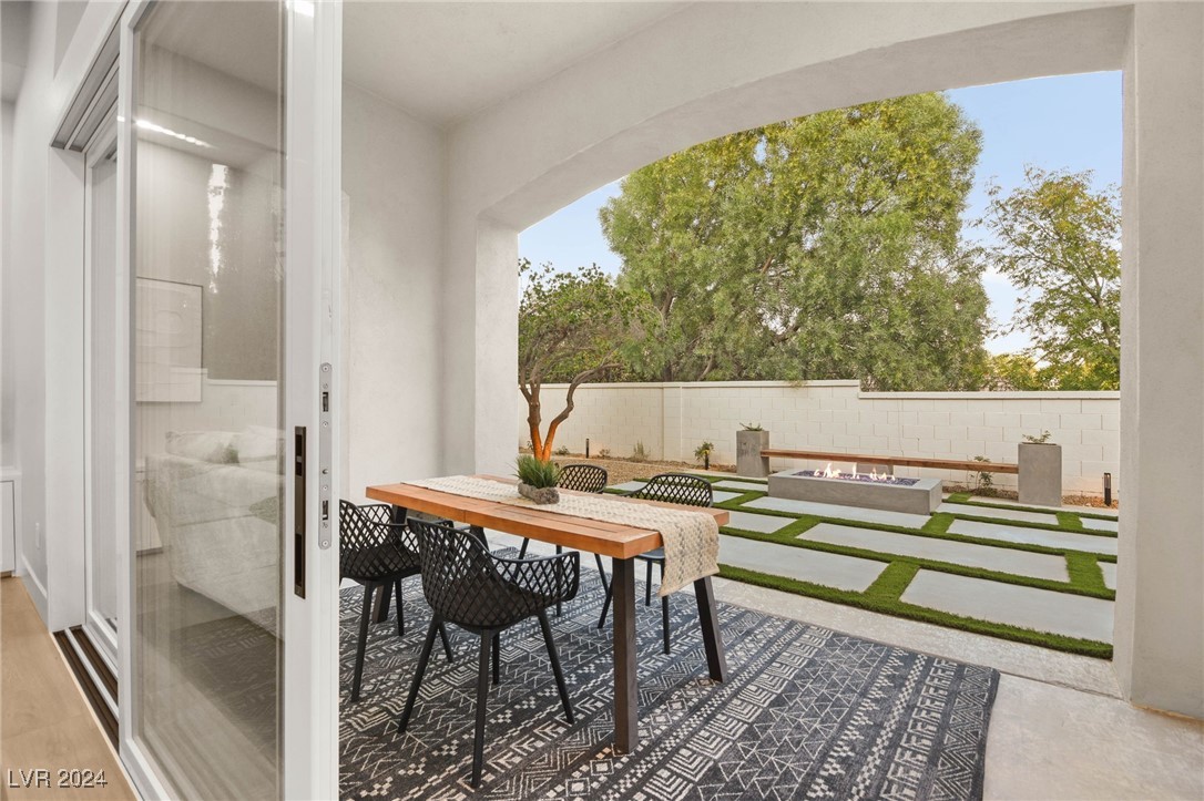 904 Sir James Bridge Way