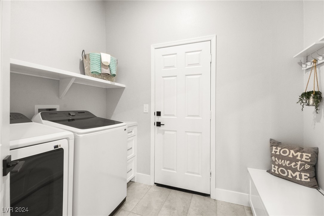 904 Sir James Bridge Way