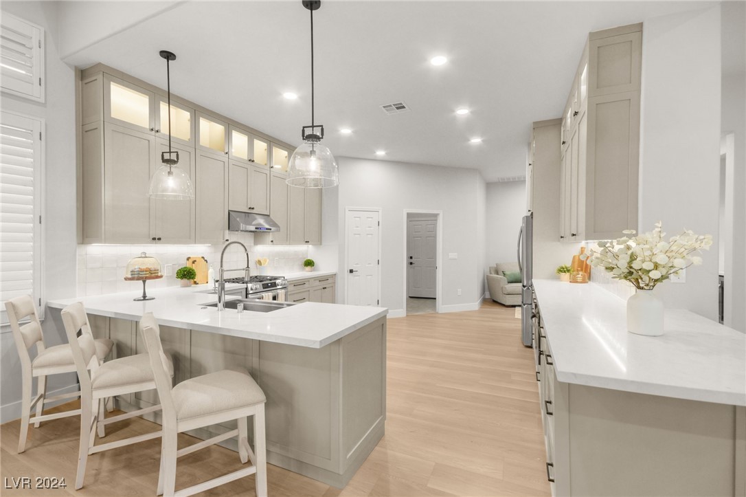 904 Sir James Bridge Way