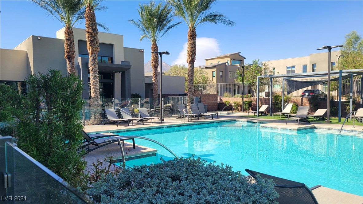 11262 Cactus Tower Avenue 101