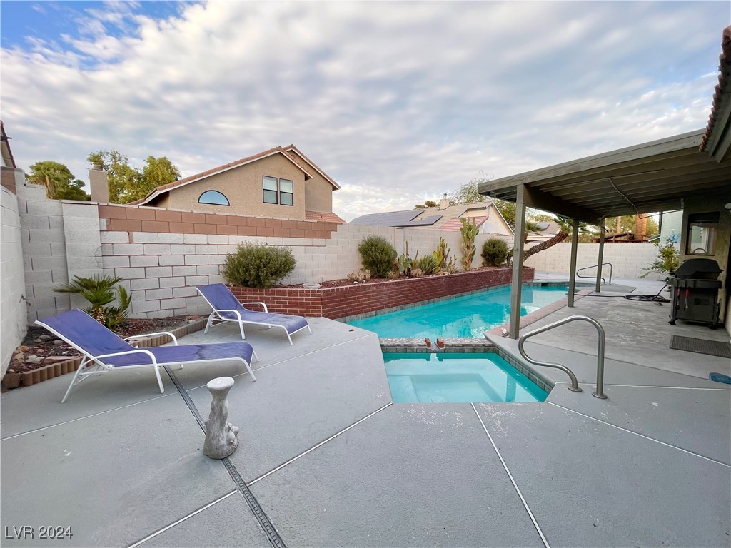 7108 Trading Post Lane